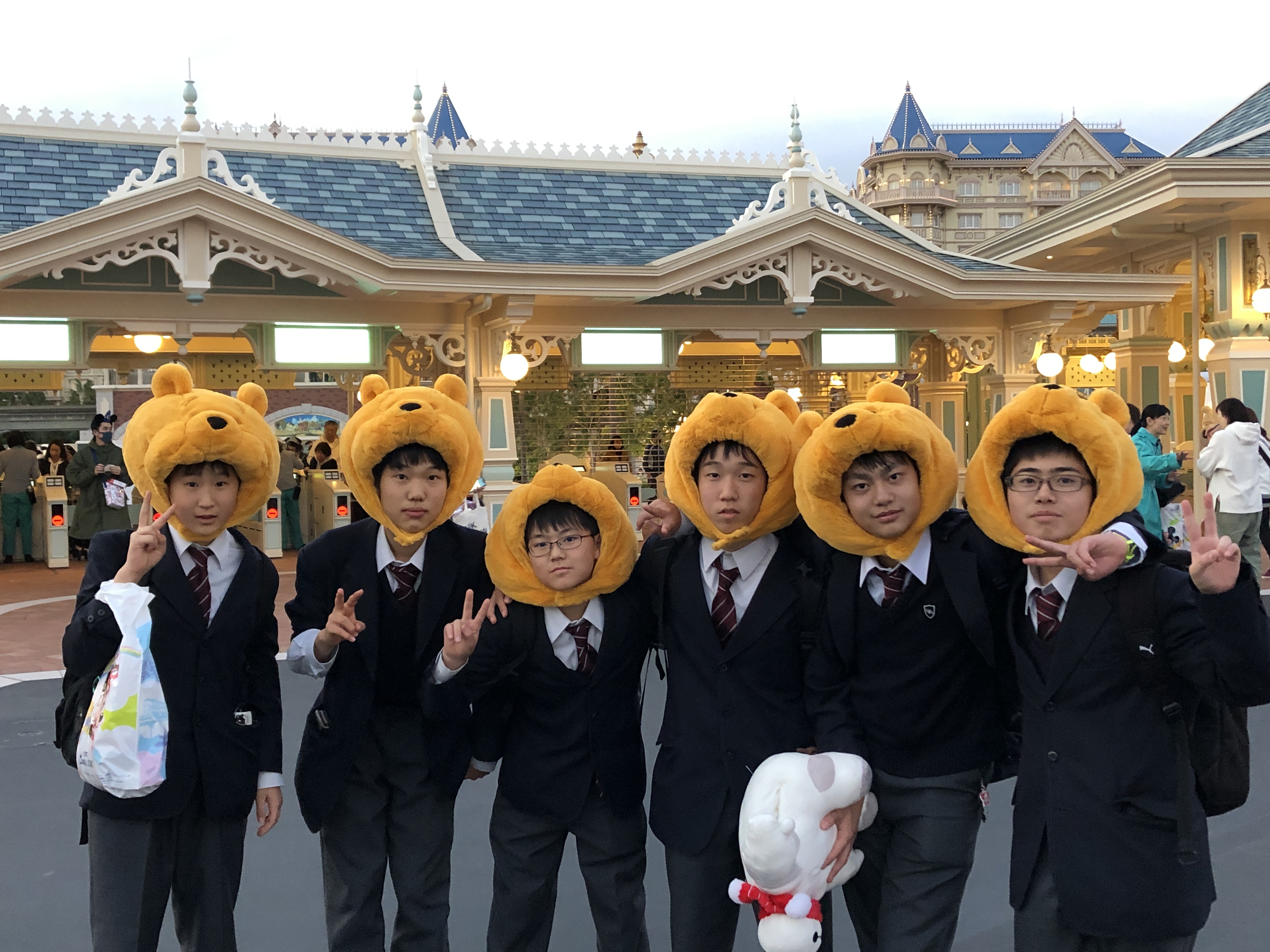 東京ディズニーランド 一貫3年生修学旅行 11月8日 野田学園高等学校 野田学園中学 高等学校