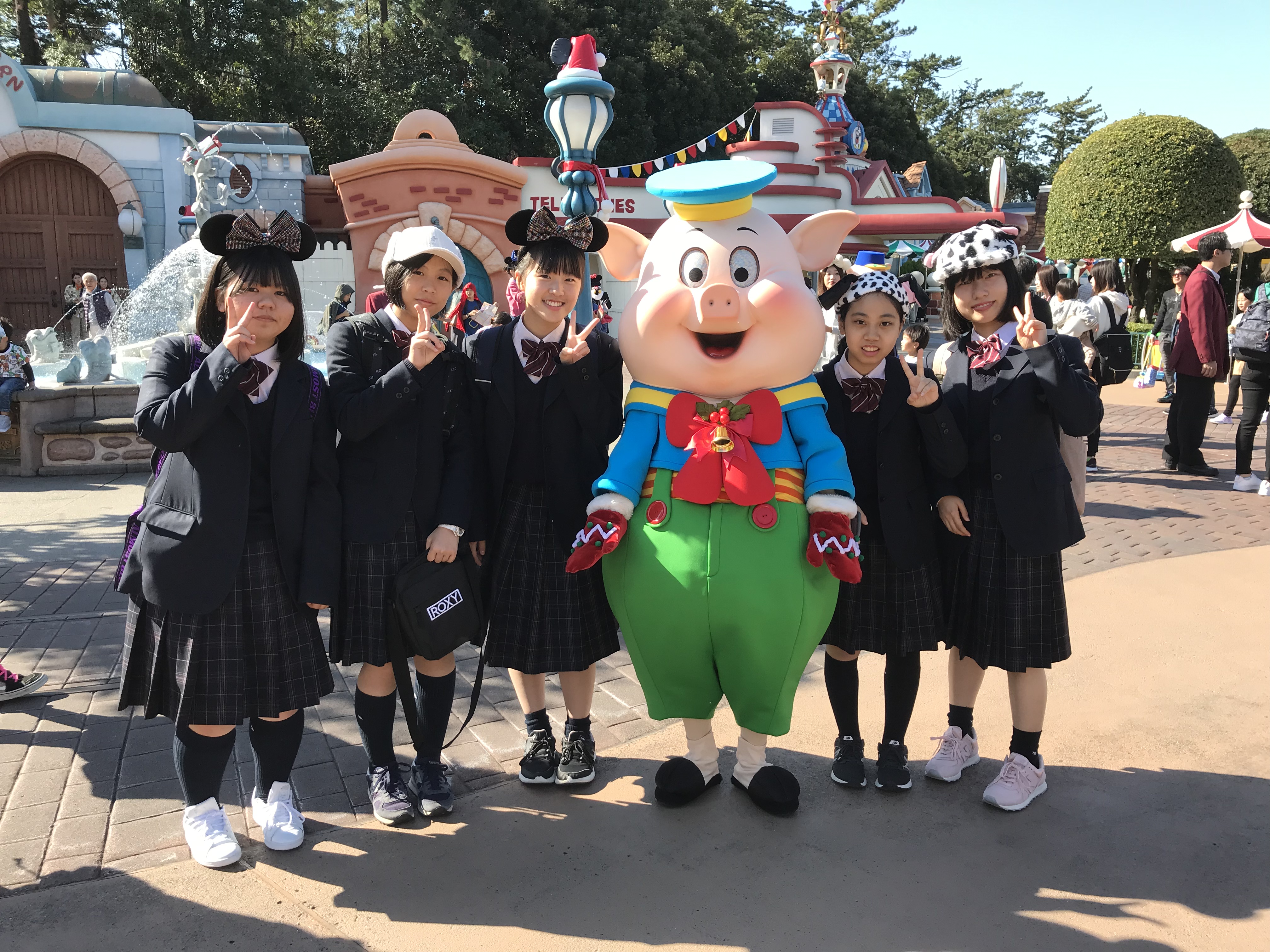 東京ディズニーランド 一貫3年生修学旅行 11月8日 野田学園高等学校 野田学園中学 高等学校